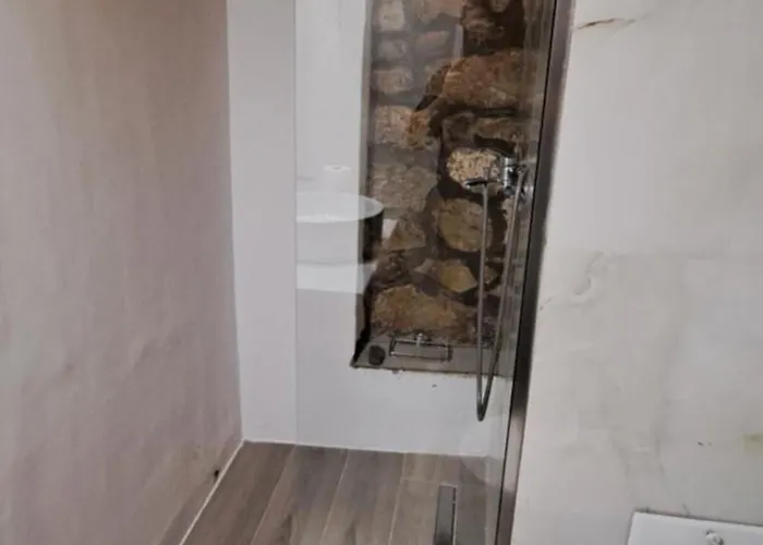 Anastasia's * Lazaráta