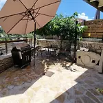 Anastasia's Villa Lazaráta