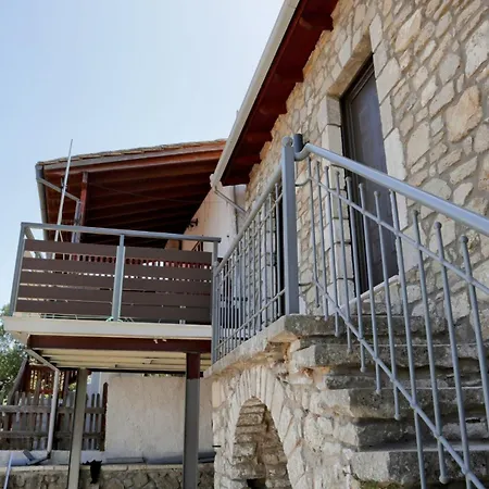 ヴィラ Anastasia's Lazaráta